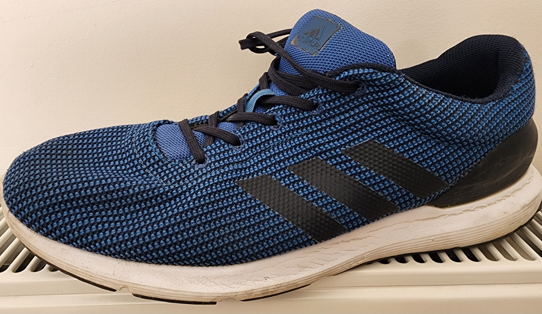 adidas gazelle silver green womens Adidas Run Falcon 3.0 Trainer Velcro Blue/White/Black
