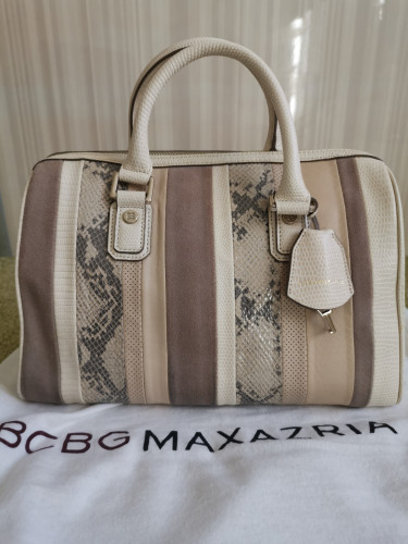 PERFECT BCBG bag Y2K style Brand new literally... - Depop