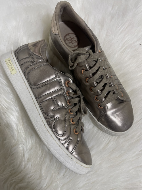 ExBrands Guess rose gold sneakers