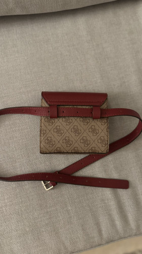 Guess logo luxe belt bag best sale